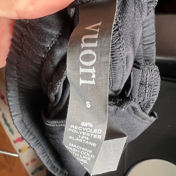 Vuori Sunday Performance Short 8" Black Size Small - Picture 5 of 5